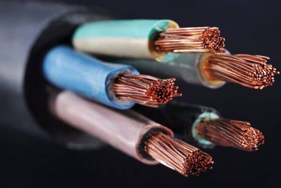 金聯(lián)宇線纜廠提醒國標電線電纜需要注意哪些事項？.jpg